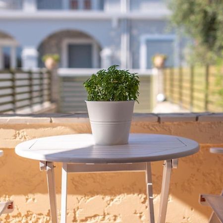 Romanos Apartments Γάιος Εξωτερικό φωτογραφία